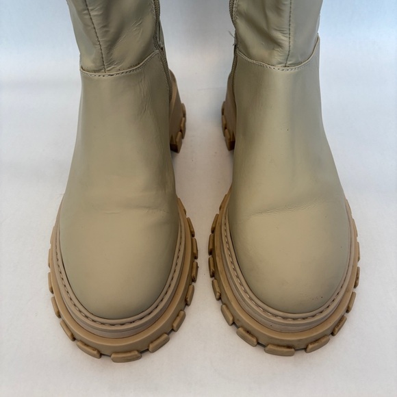 SCHUTZ womens Juany Eggshell Lug Sole side zip Combat & Moto Boots size 8.5 - Picture 4 of 14